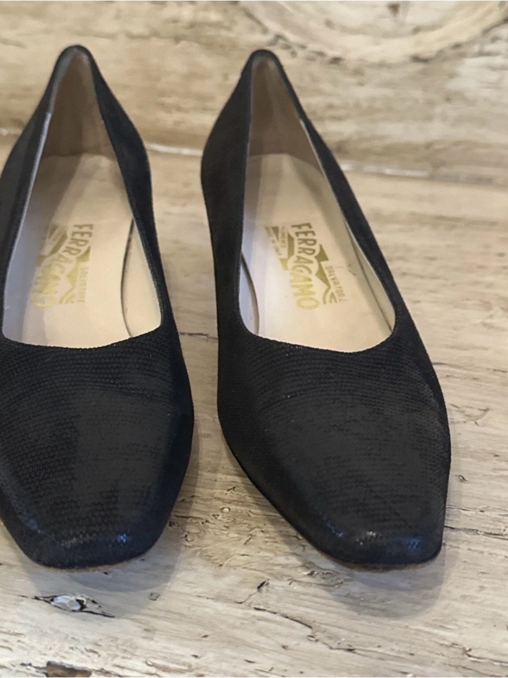Salvatore Ferragamo Black Pointed-Toe Women's Flats